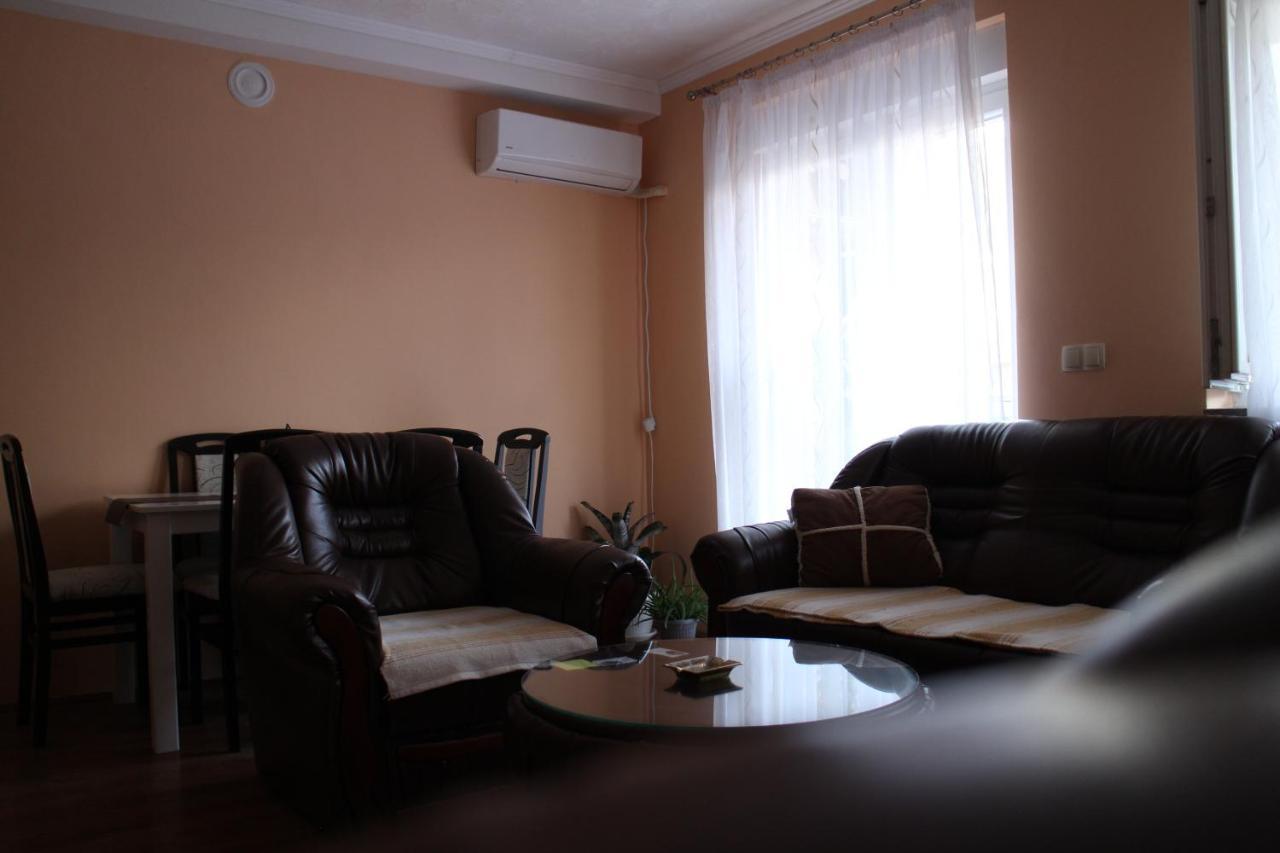 Apartman Anja Требинье Экстерьер фото